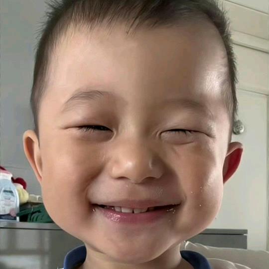 较为成熟稳重的男孩