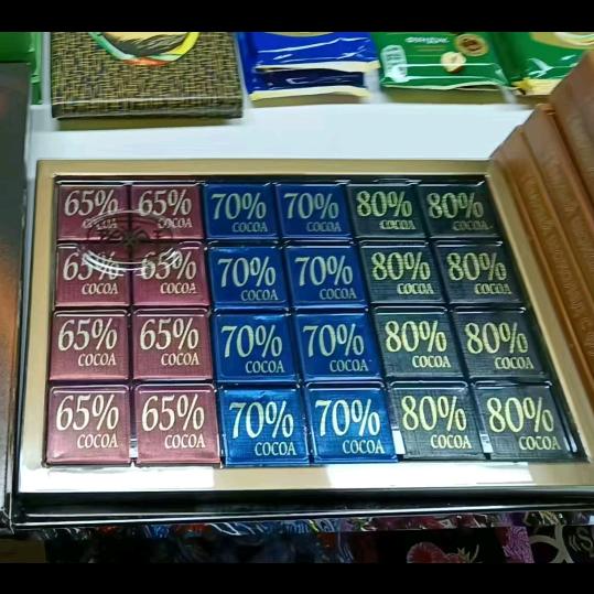 霍尔果斯口岸烟酒糖