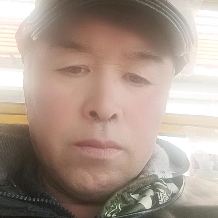 红云头像