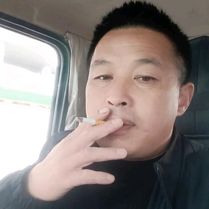 崔虎：杭州市，工装家装拆除，垃圾清运。