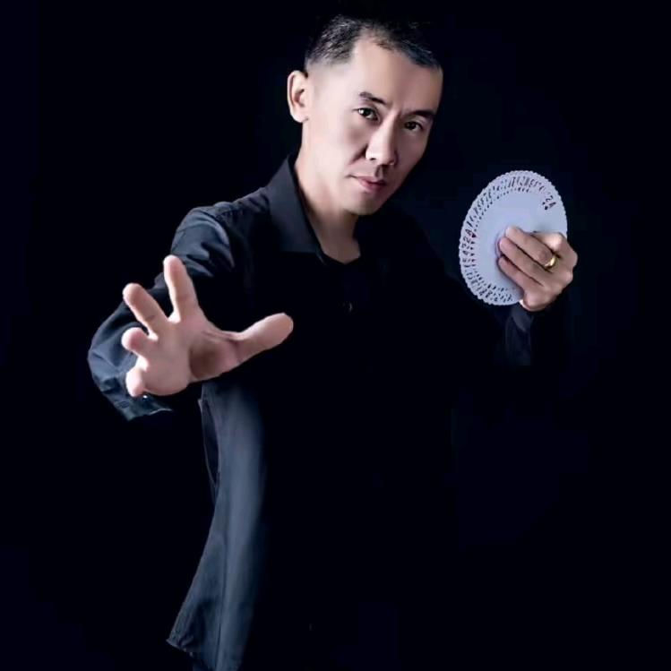 牌王田二龙
