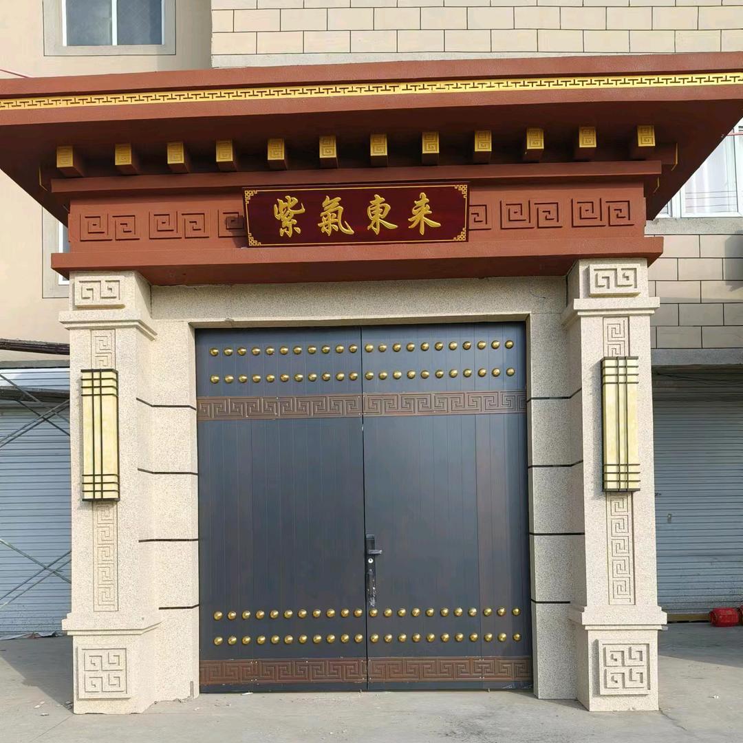 常家建门楼