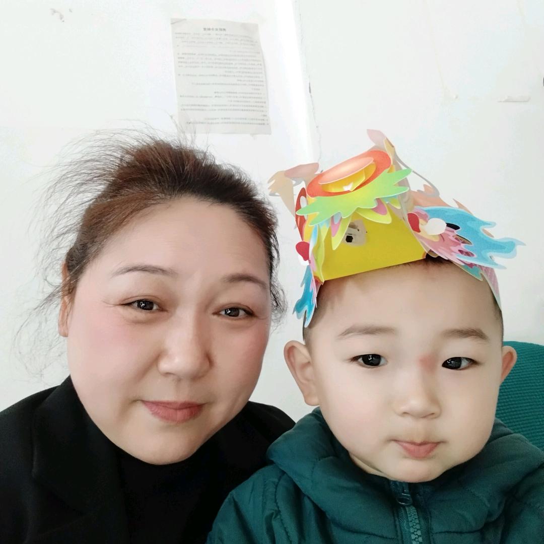 黑脸胖妞