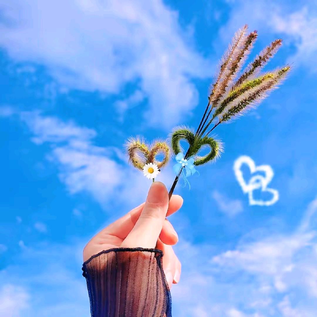 浅笑安然🐸⁷¹⁰