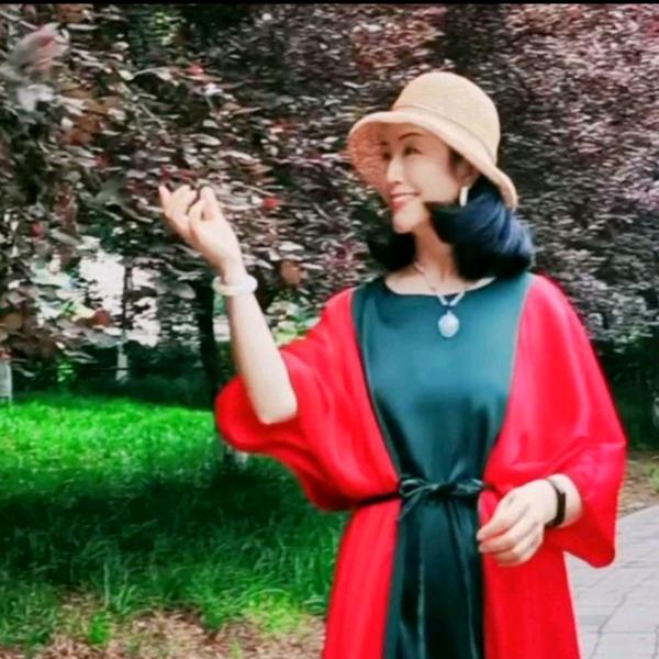 西罗亚2穿搭