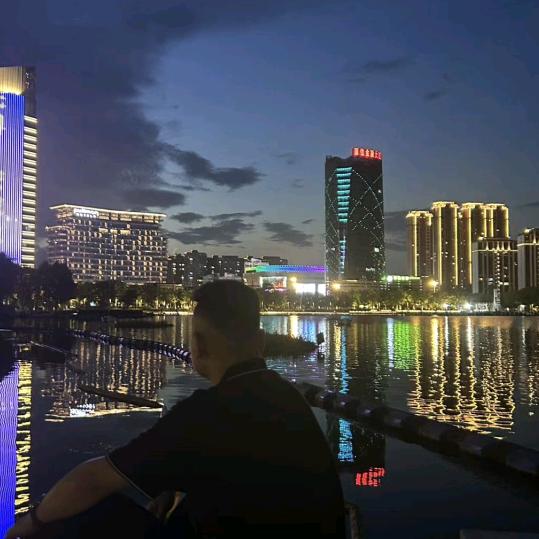 ཽ࿆独行@🚬᭄