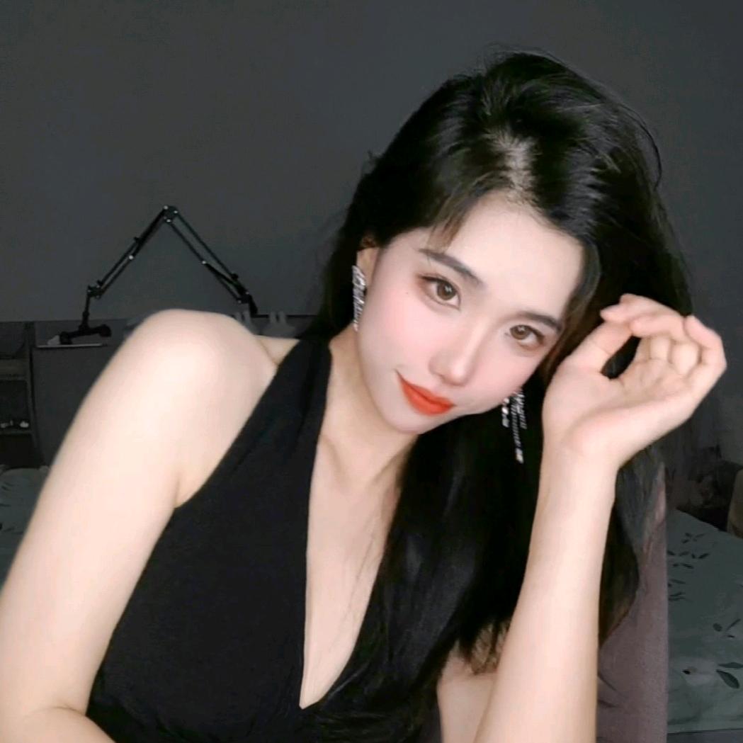 27岁美艳后妈