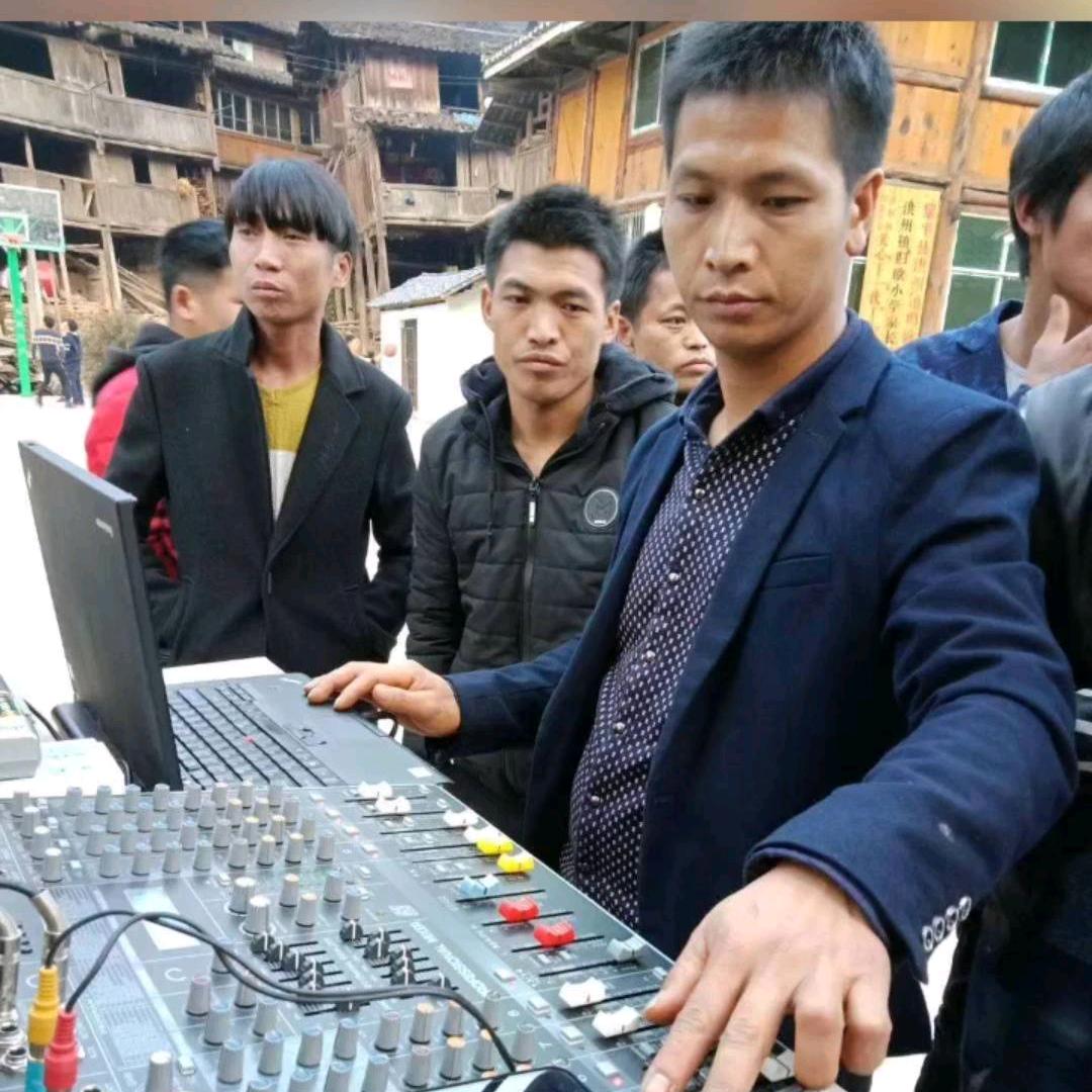 音响作业