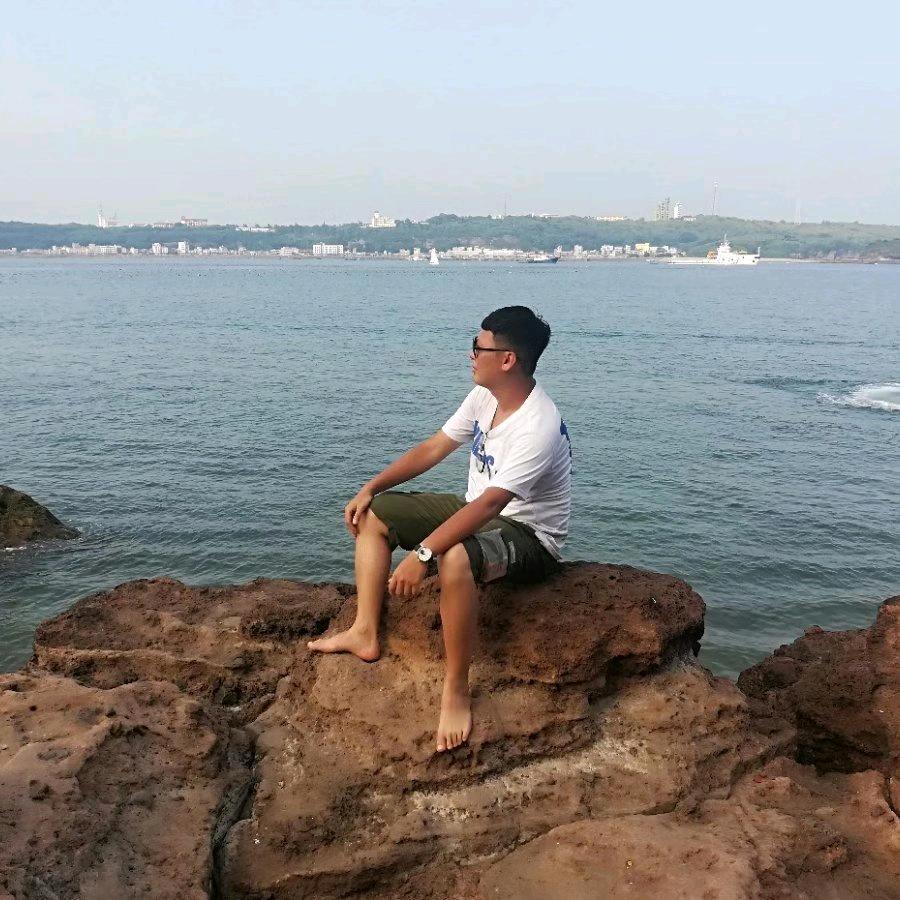 德阳弘正综合高中凌老师