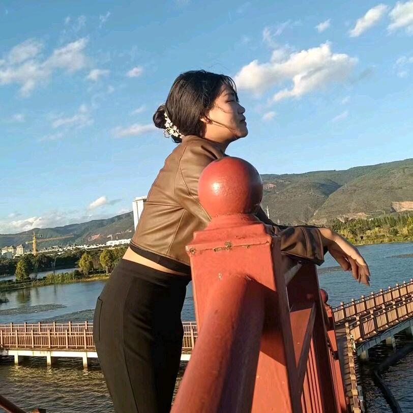 温娅
