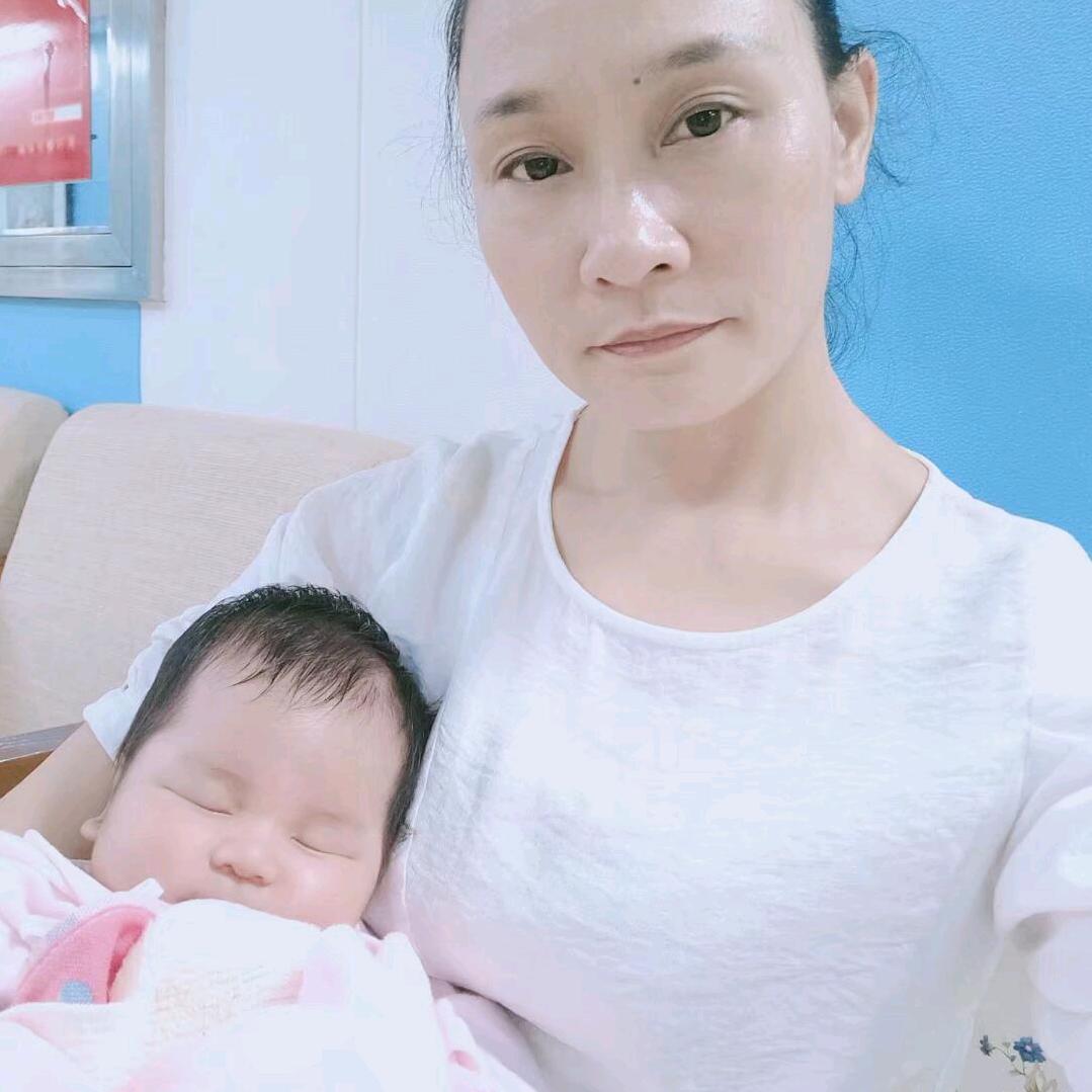 高级月嫂催乳师兰姐