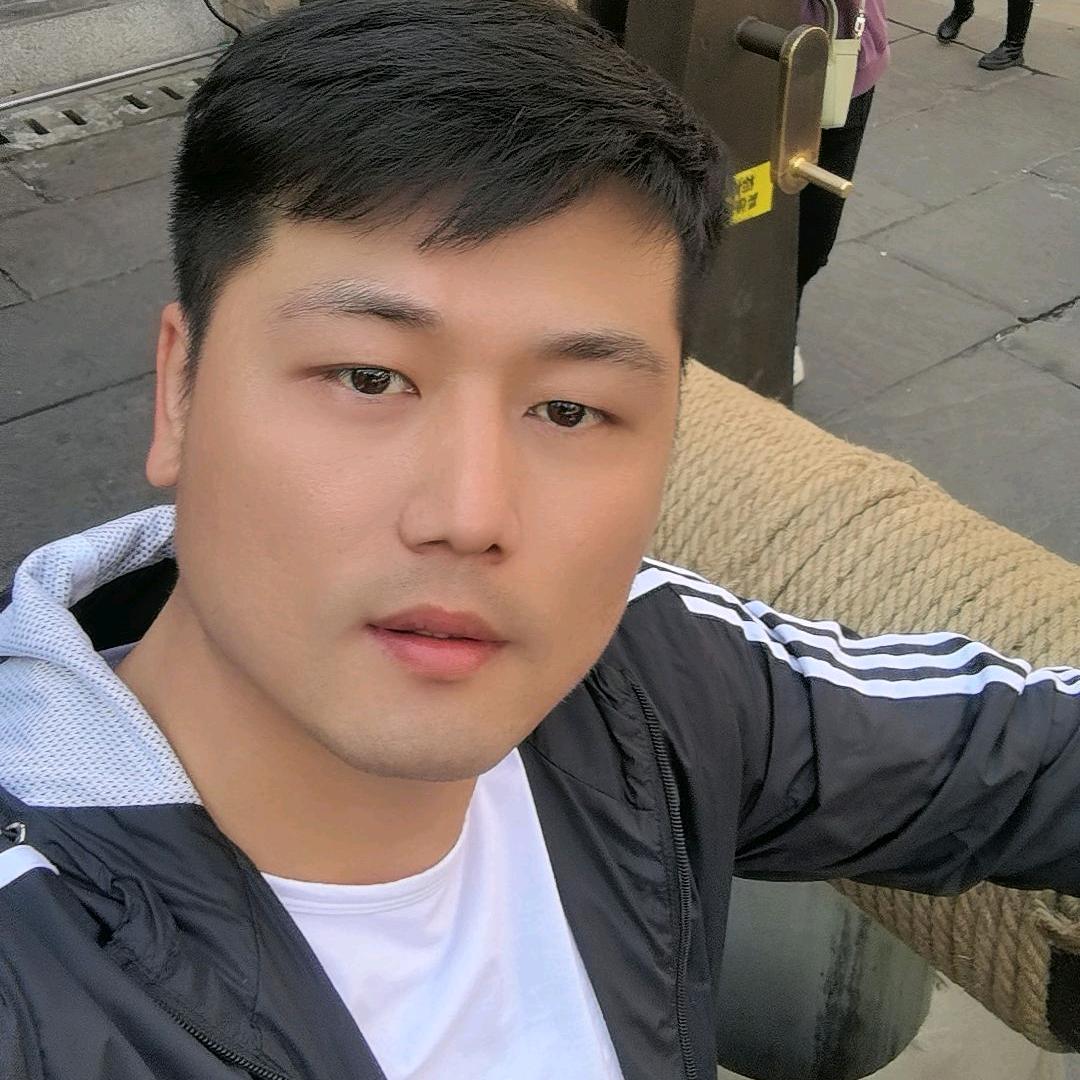 五月的老爹