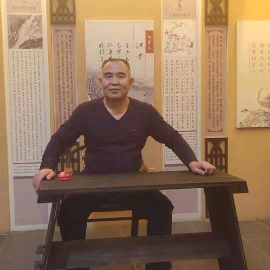 仲兆平