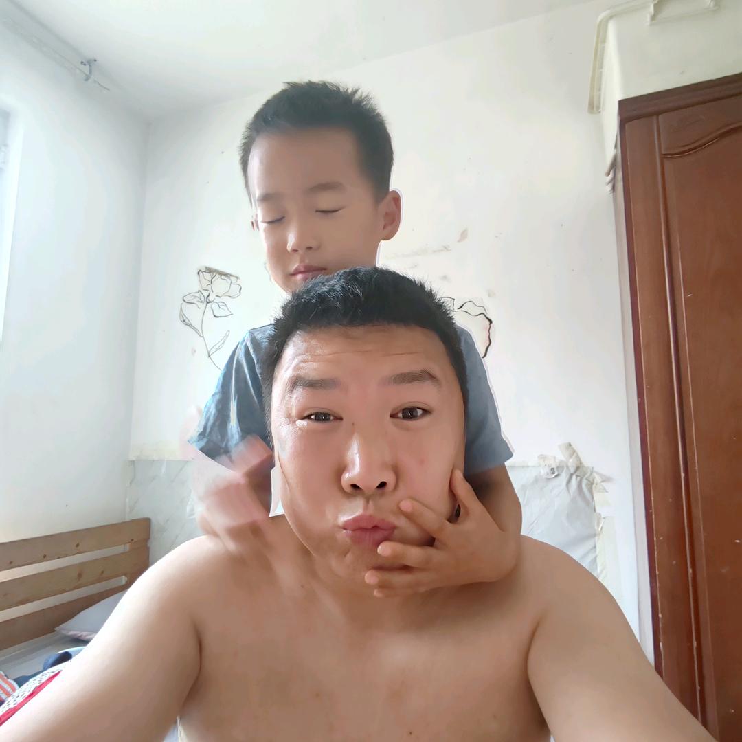 青岛门业找阿海