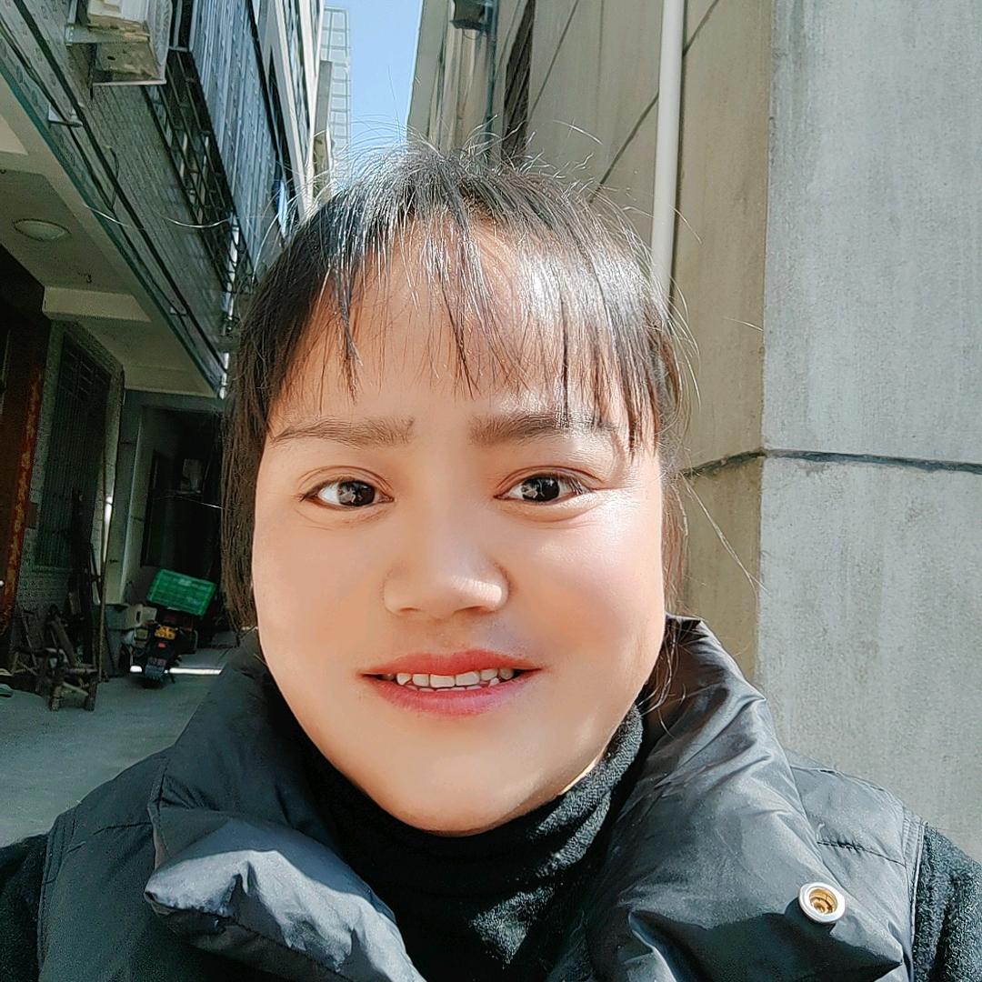 励志倩倩