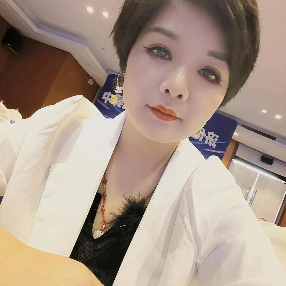 沪蒙人力（业务部）笑笑