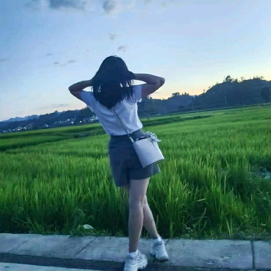 罗萝