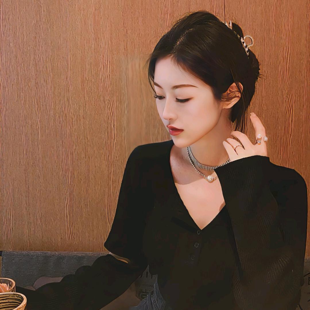 珞敖莹百货