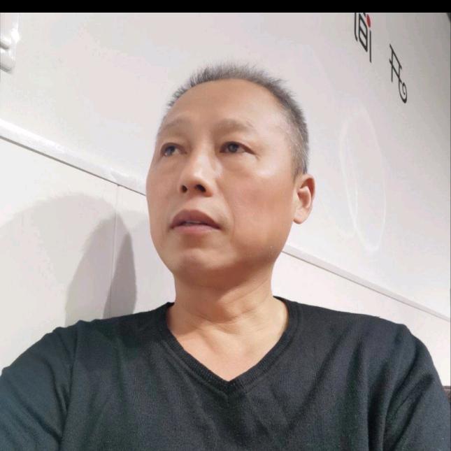 阿太古方摆摊