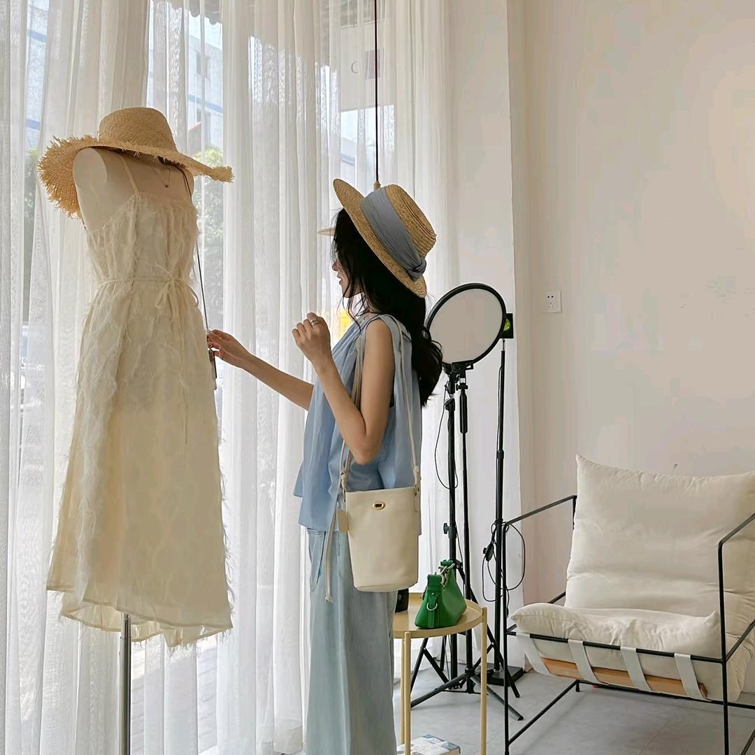 汪小姐服饰👗