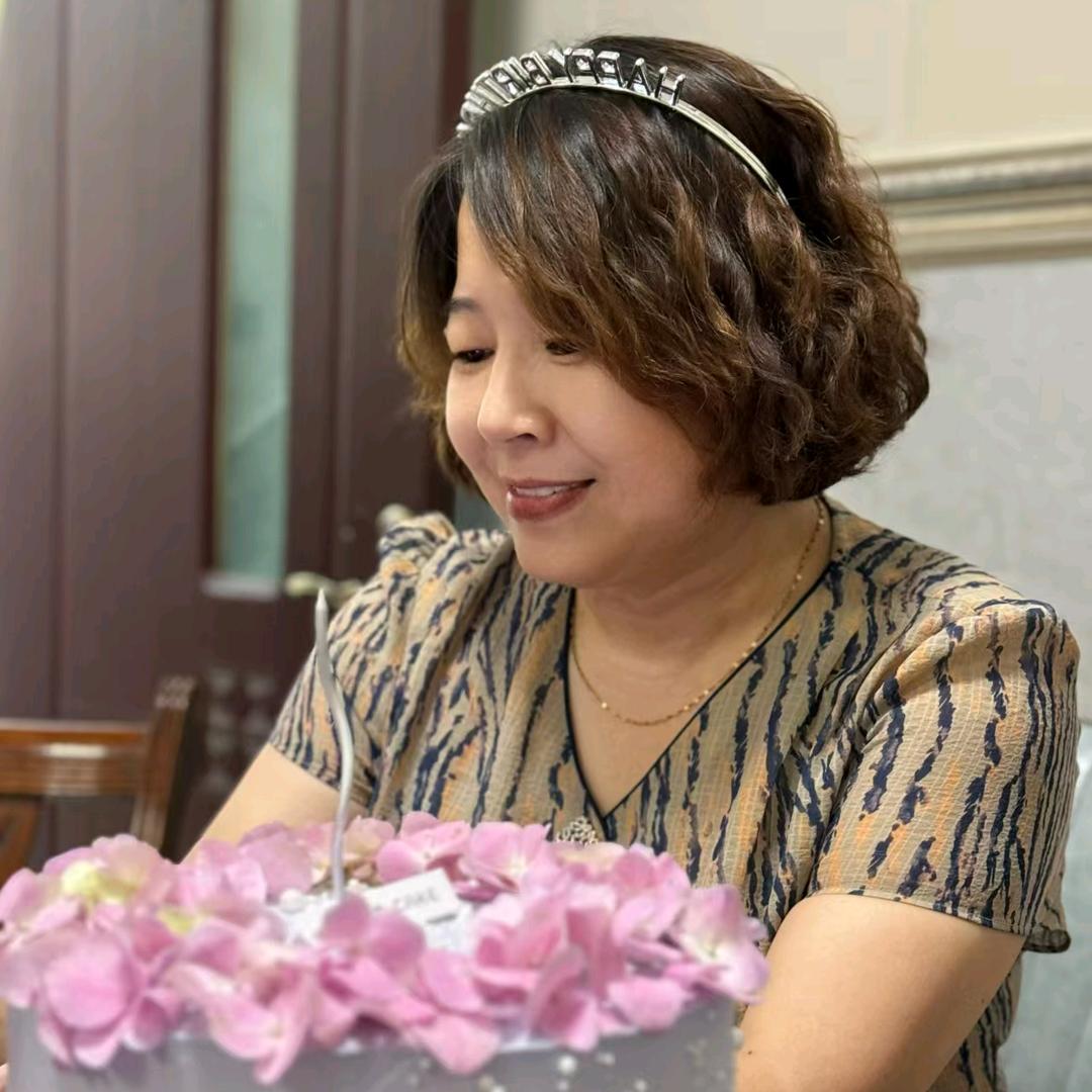 芳姐 （早10点10分首播）