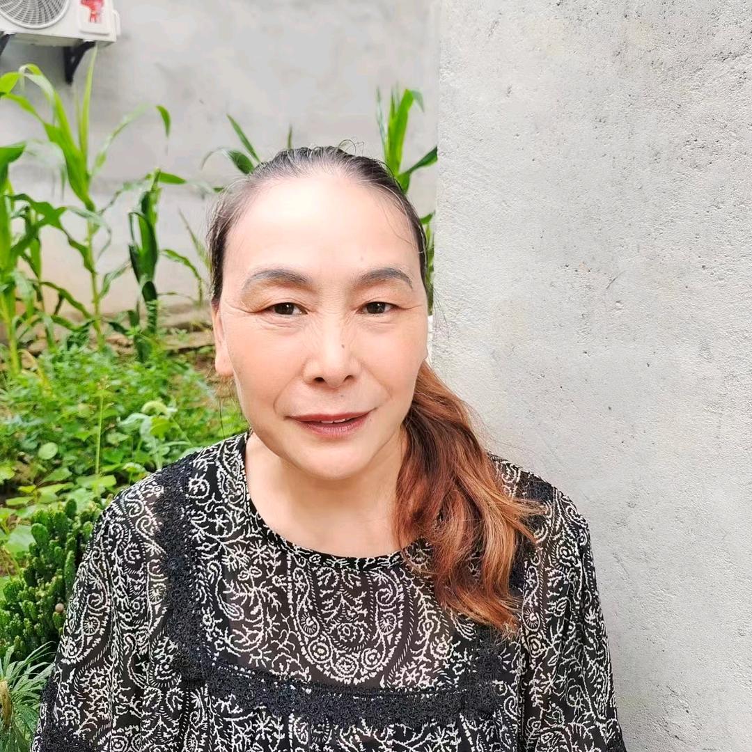 小雪（不定时开播）上热门