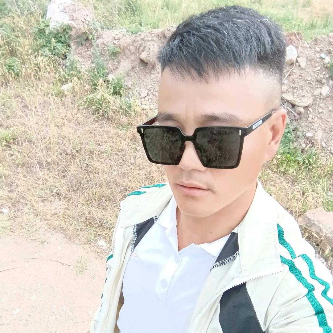 @刘毅(づ￣3￣)づ╭❤～