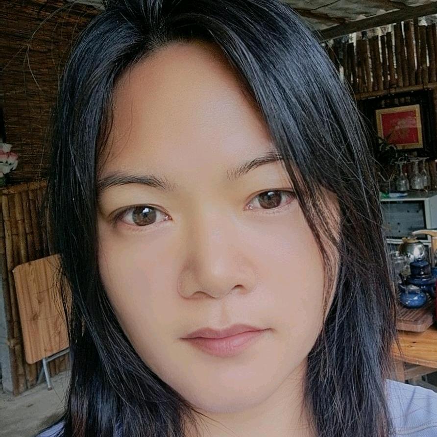 陈忆洛