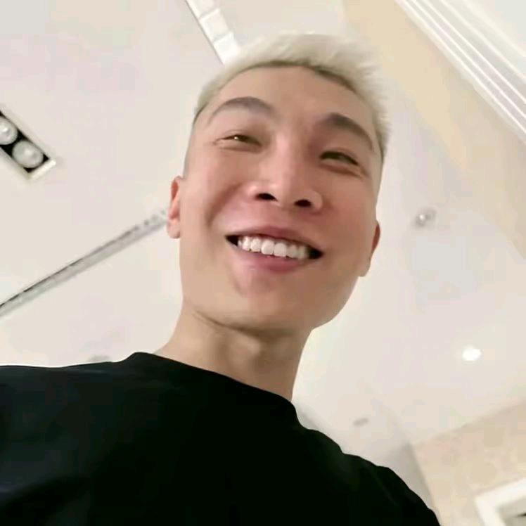 弑 帝⚜️