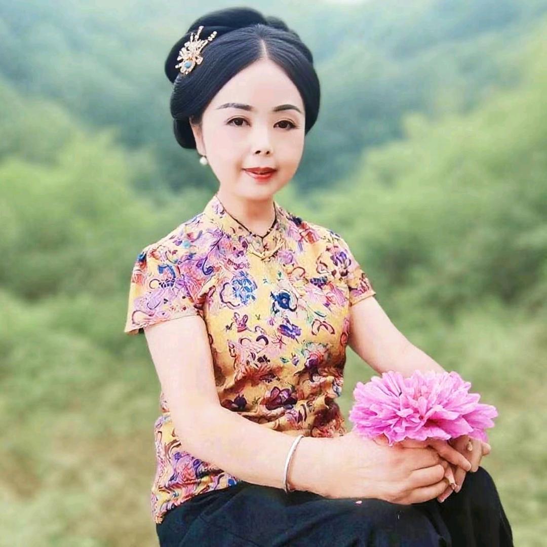 西府玲娃