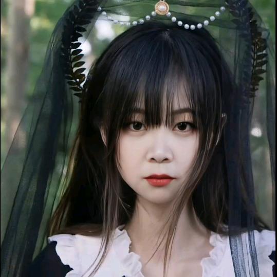 幸運草、悄然萌芽...ღღ