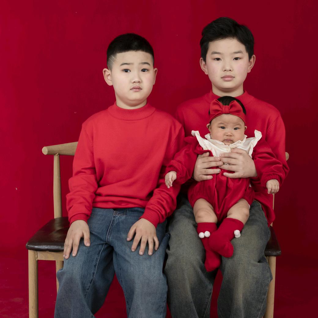 90后的农机小夫妻
