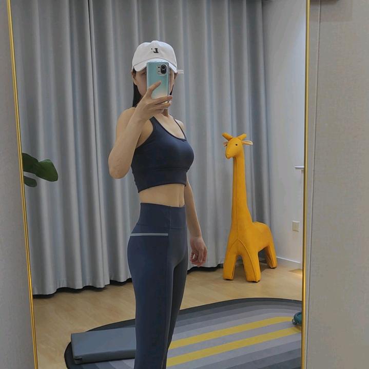 小小琪在运动