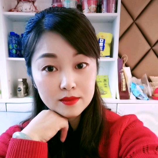 🌸果儿