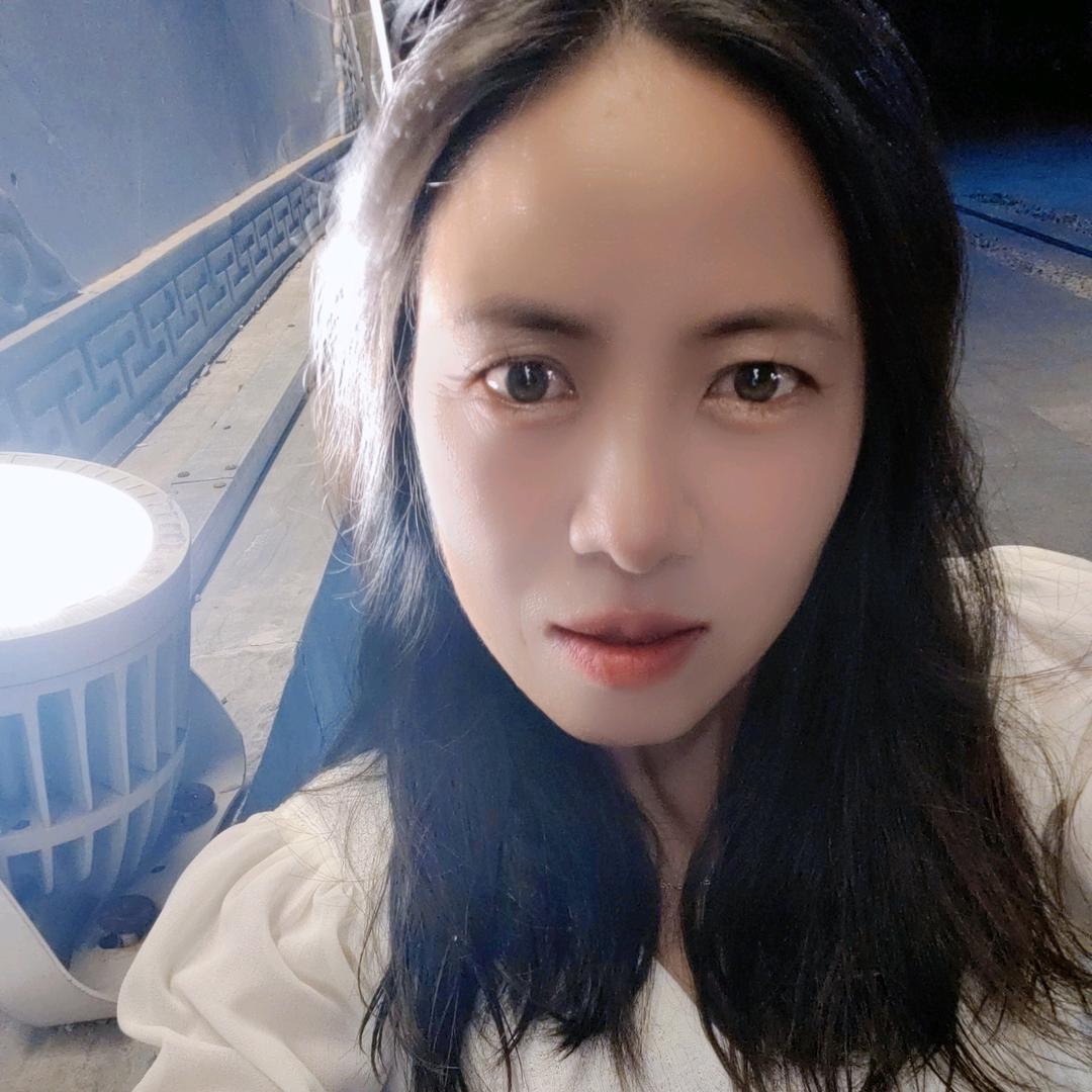 陈。🌹🌹