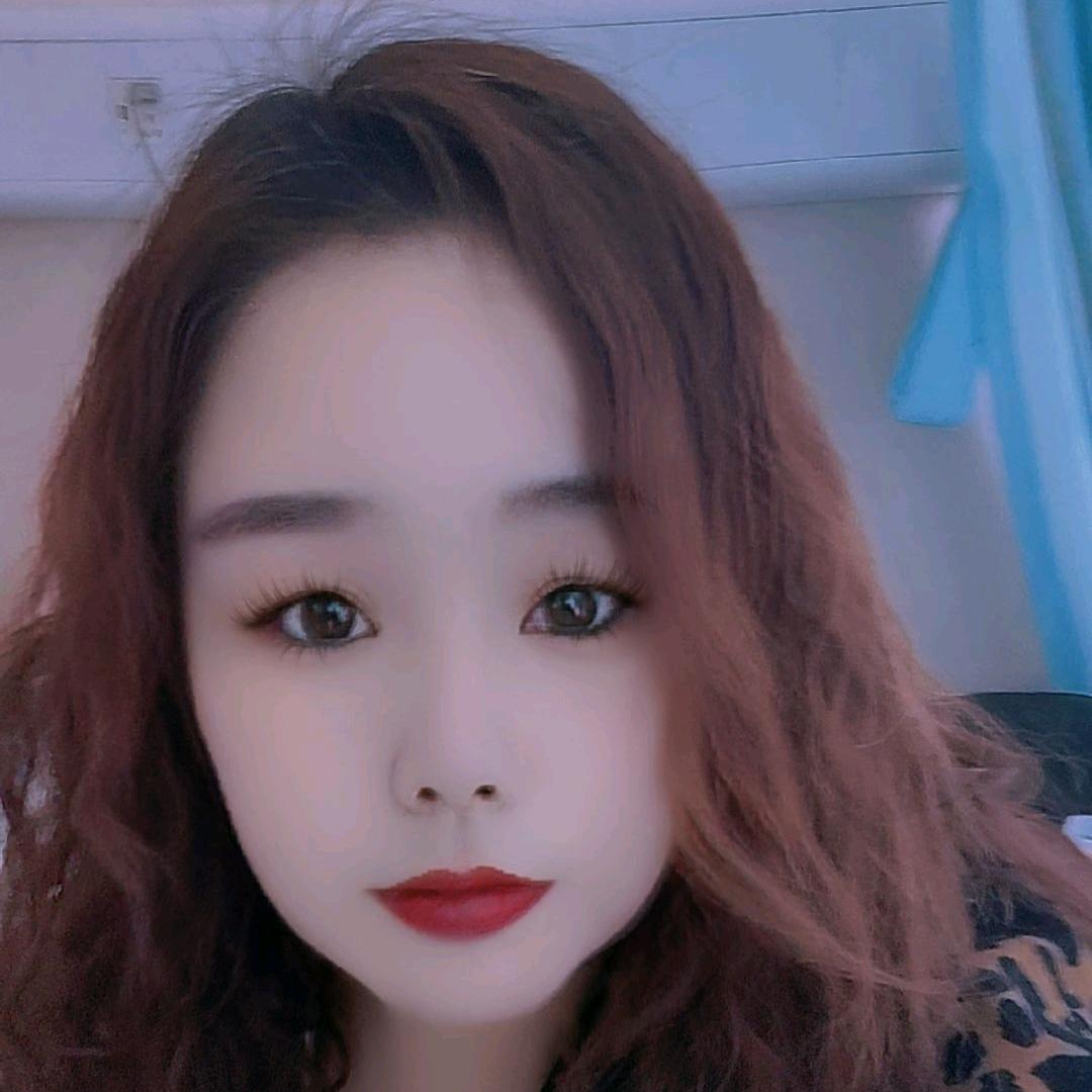 透过指尖的阳光