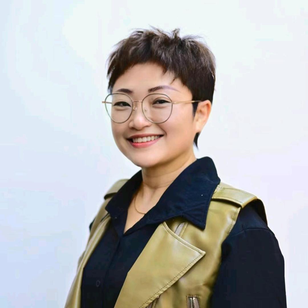 北极星主理人芳芳