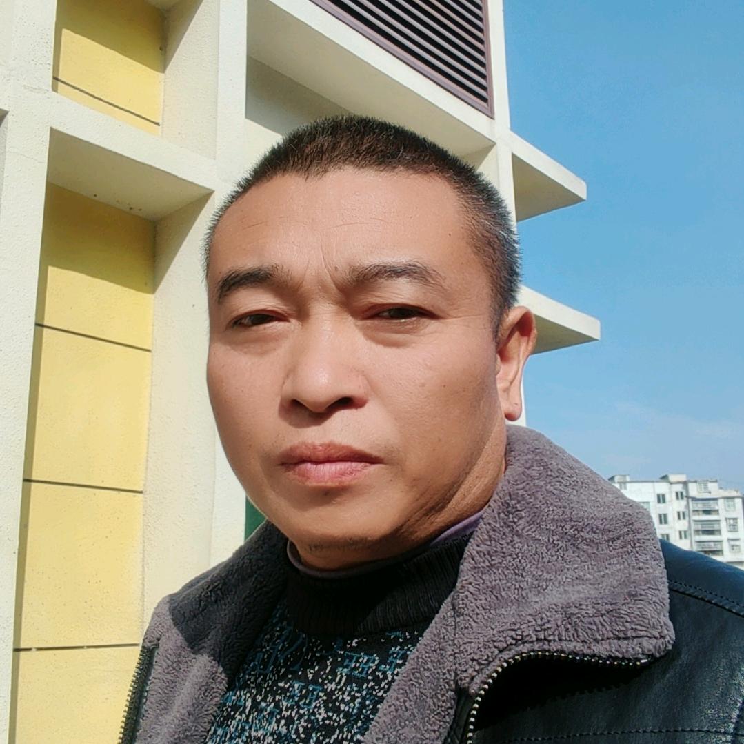 玉龙驾校肖金辉