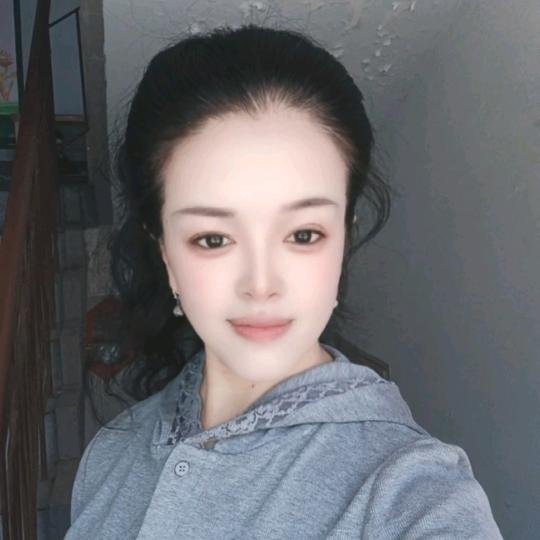 妈米芳龄56岁