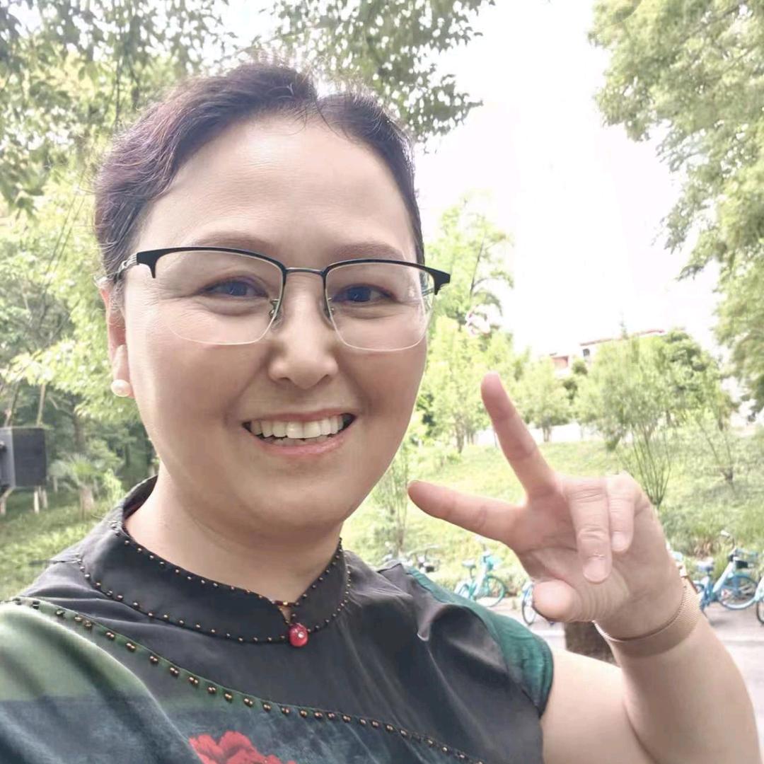 婉儿婆婆