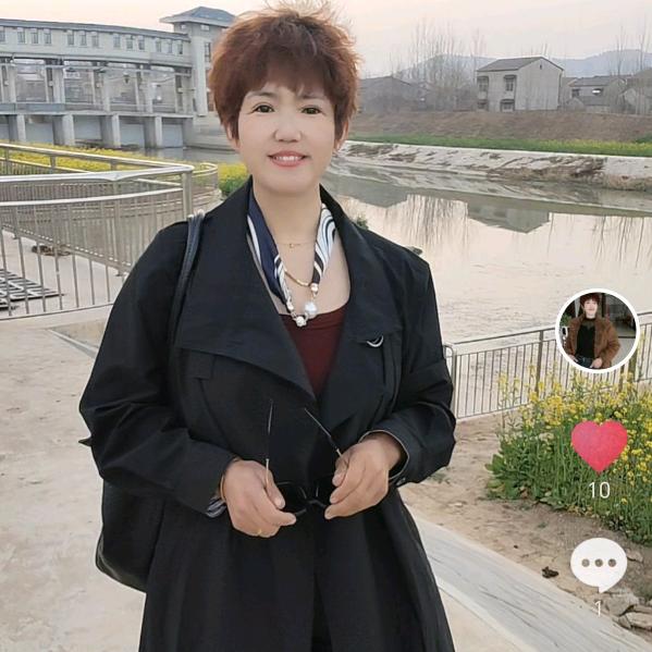 草莓姐