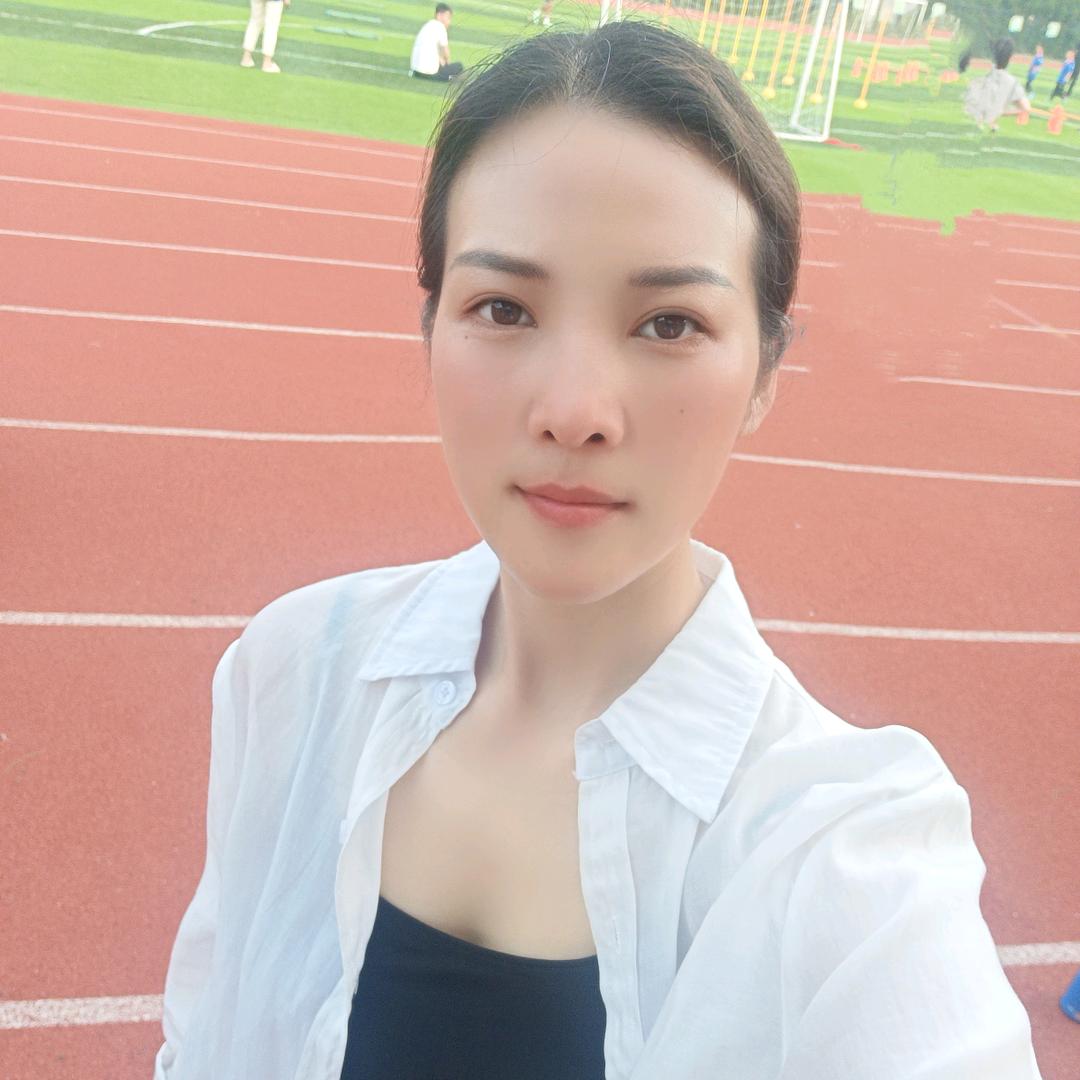 是小芳吖