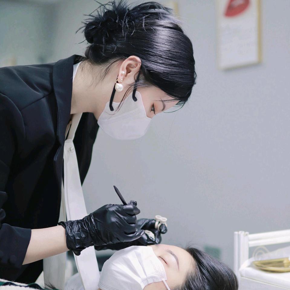 小陈陈