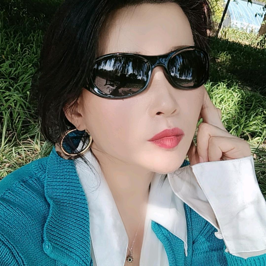 王哪跑（师妹333)