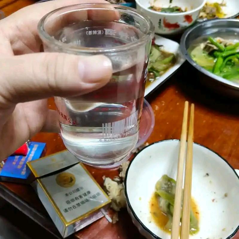 再也不喝酒了  出家了  法号：道🈵