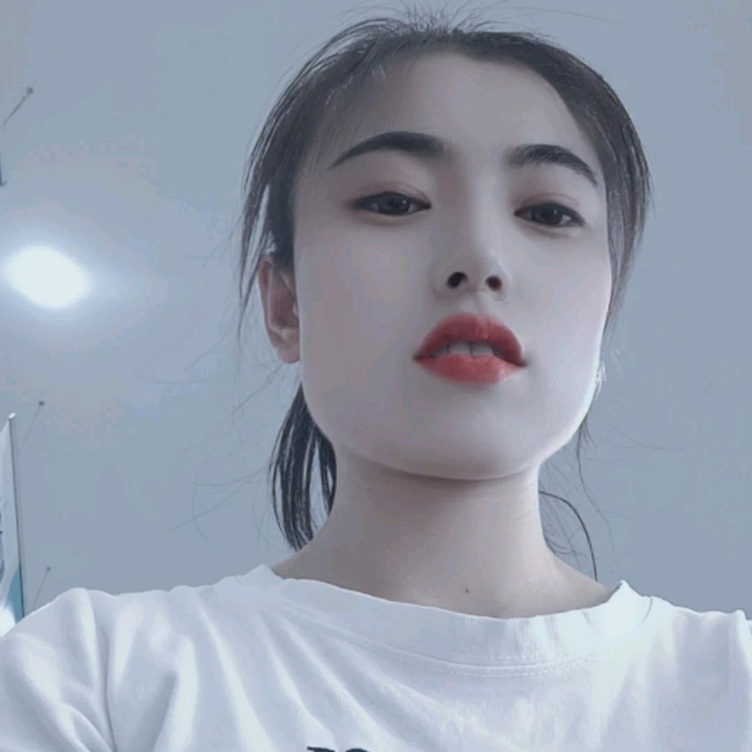 哦哇