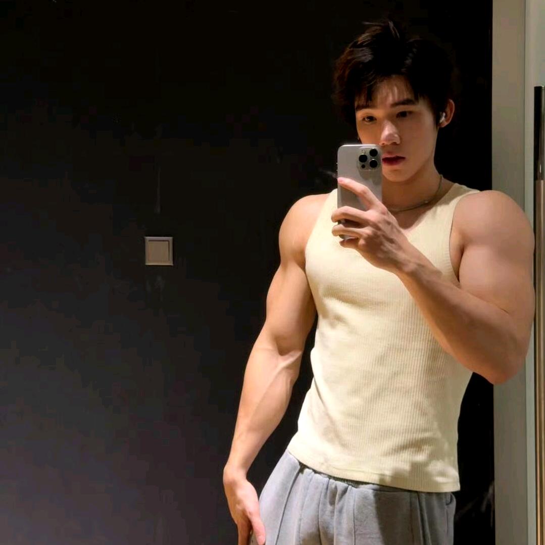 🐝 华🇨🇳侨🐝⛳