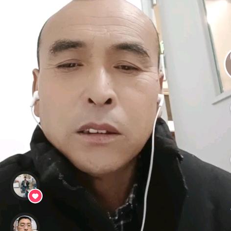 幸福的大帅哥