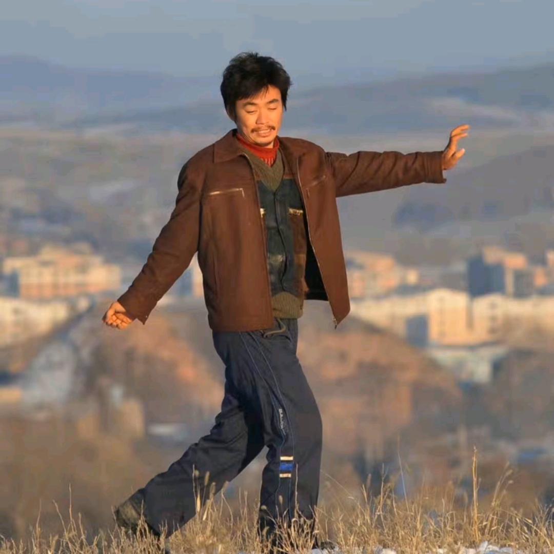 人生只若初相见