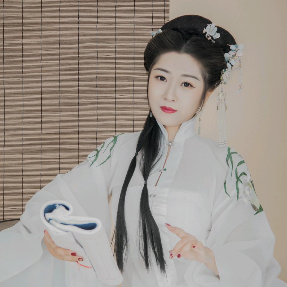 杜亚飞的笑容很治愈·美惠✈️